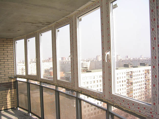 Недорогое остекление общего балкона Электроугли
