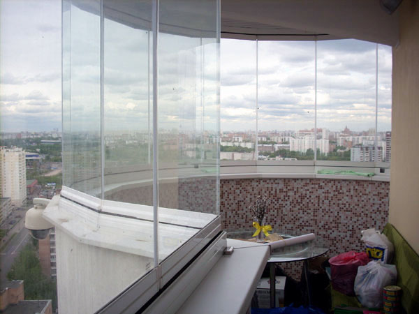 Остекление балконов: эркерных, круглых, закругленных Электроугли
